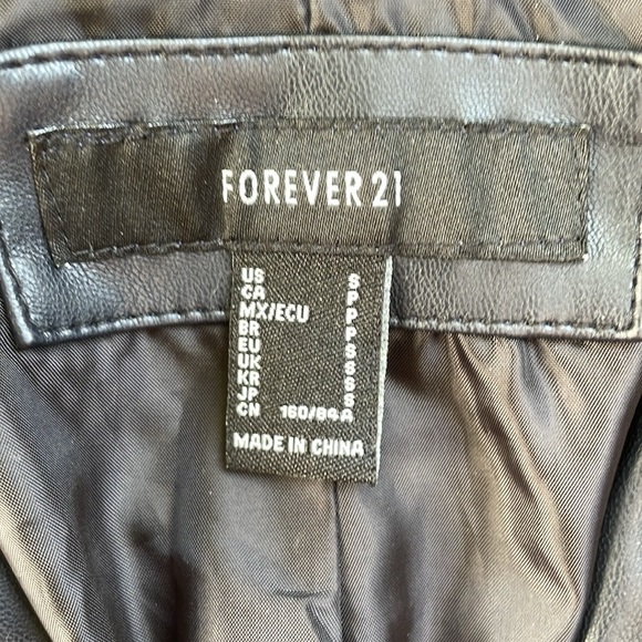 Forever 21 pleather jacket - Picture 2 of 2